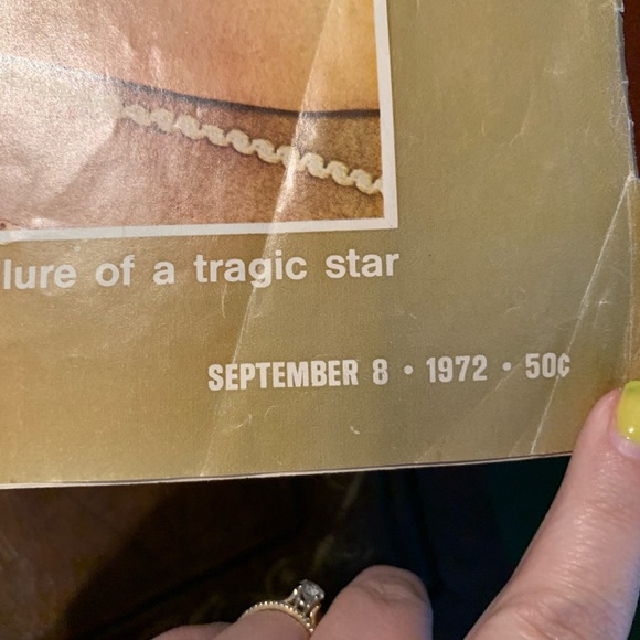 Life Magazine Remembering Marilyn Monroe from 1972 - Picture 2 of 3